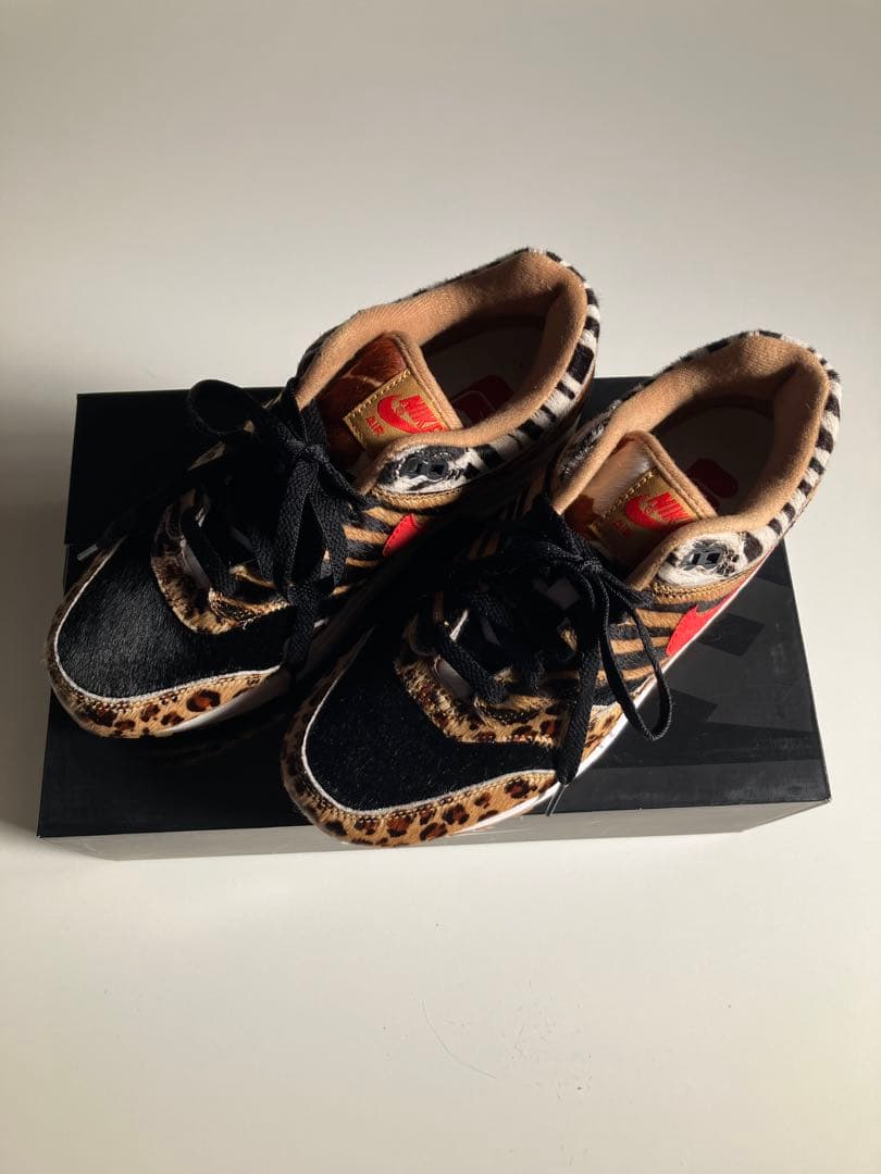 Nike Air Max レオパード柄 スニーカー