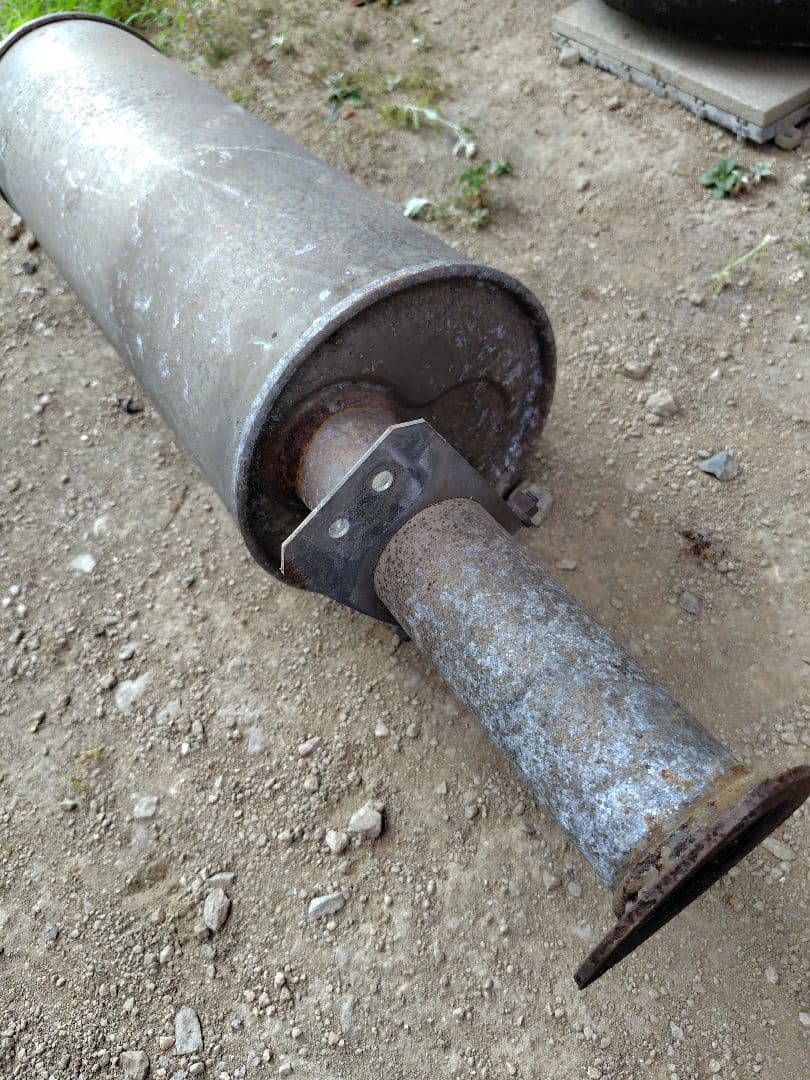 ニューキャンター　純正マフラータイコ