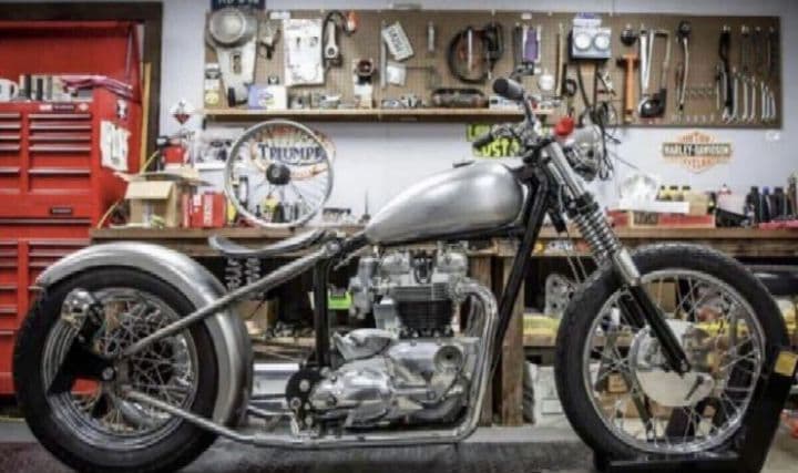 LowbrowCustoms1.8 バナナタンク ハイトンネル　ワッセルハーレー