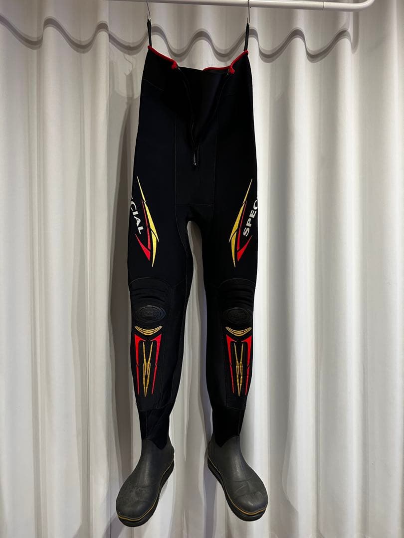 ダイワ　スペシャルスリムウェーダー(先丸中割) LA-L