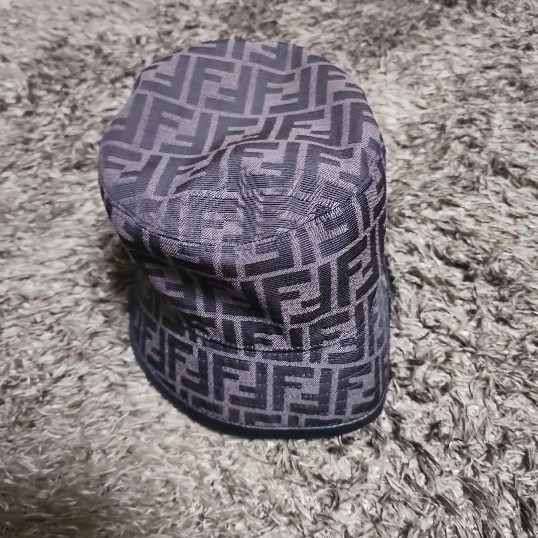 FENDI ロゴ柄 バケットハット M サイズ ブラック