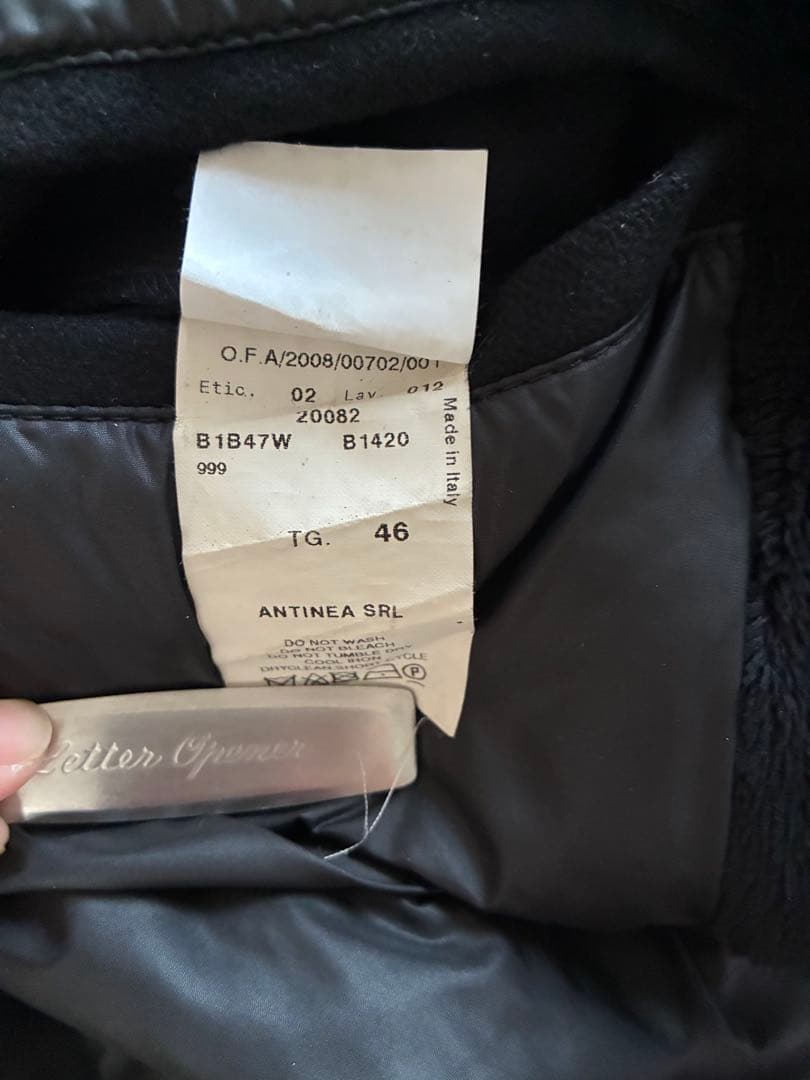 EMPORIO ARMANI 黒 フード付きウールジャケット