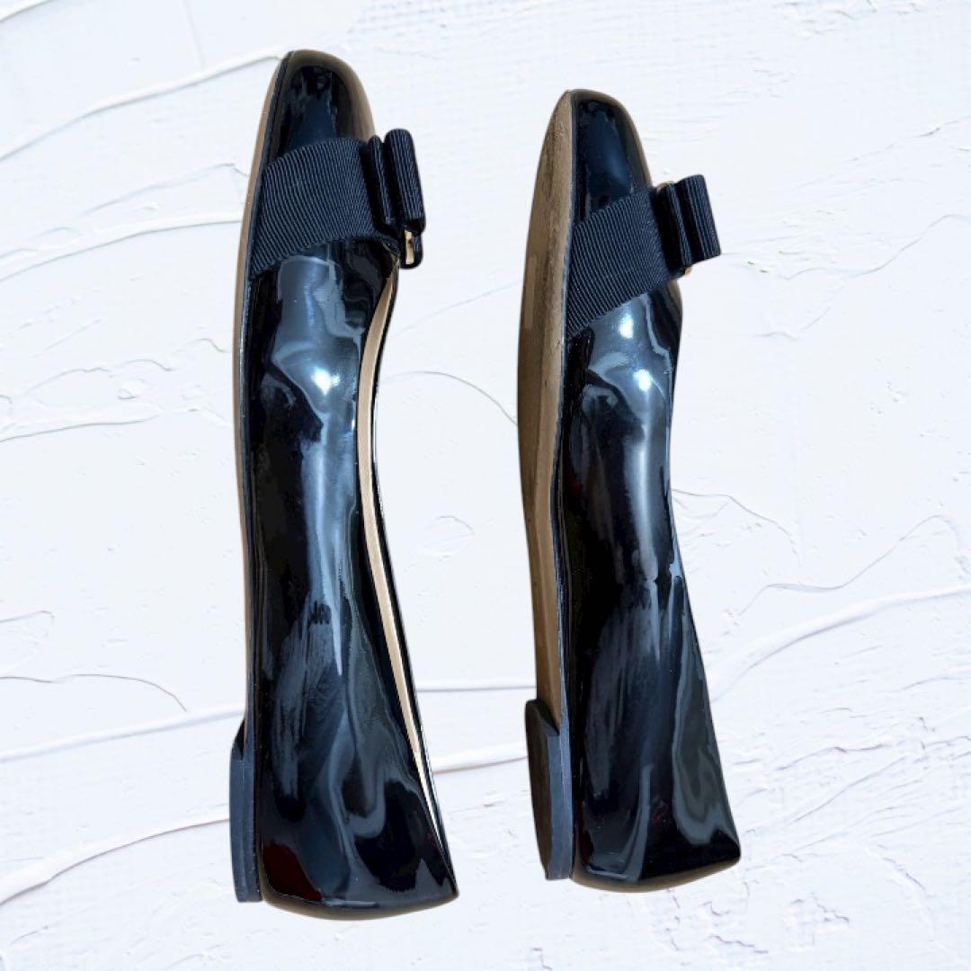 フェラガモ 黒 リボン バレエシューズ☆