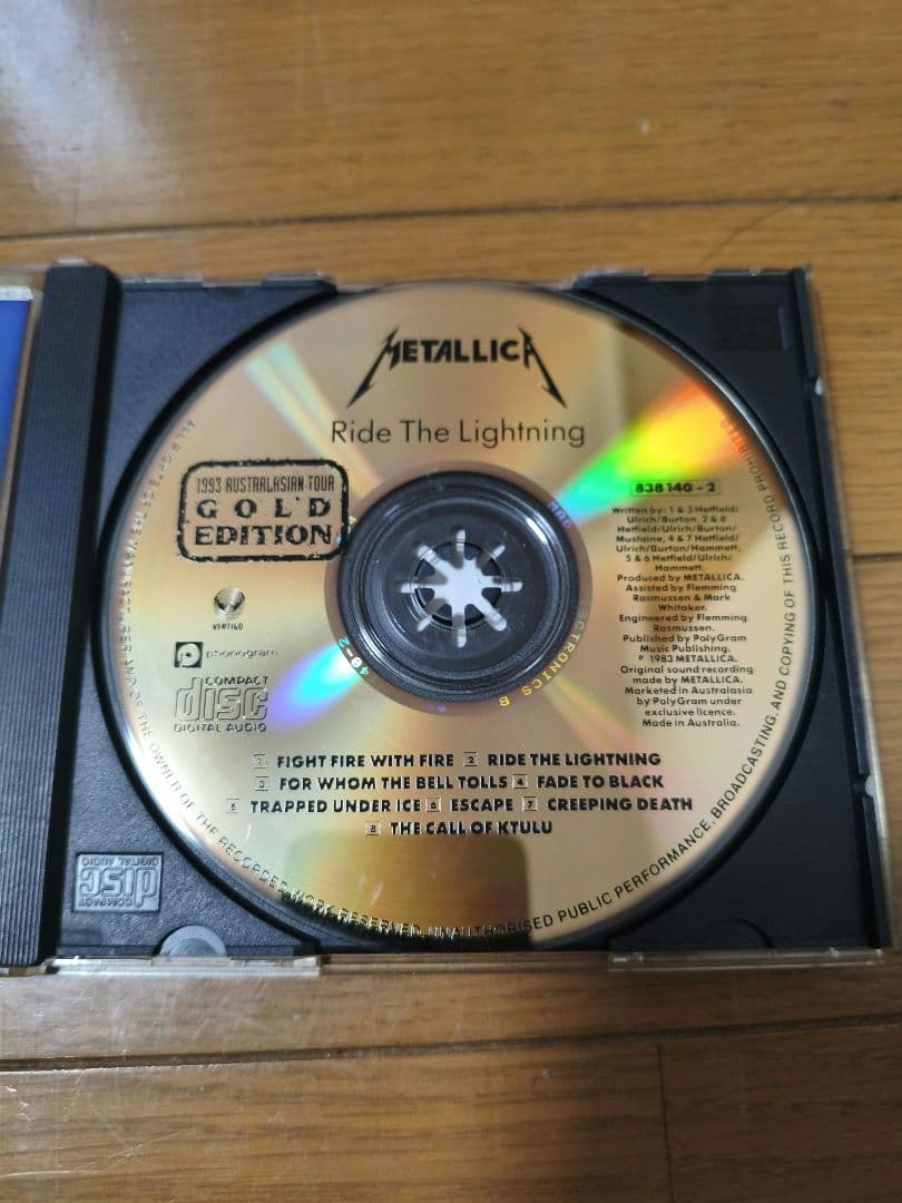 メタリカ ゴールドエディション 3アルバム 限定版 LLICA