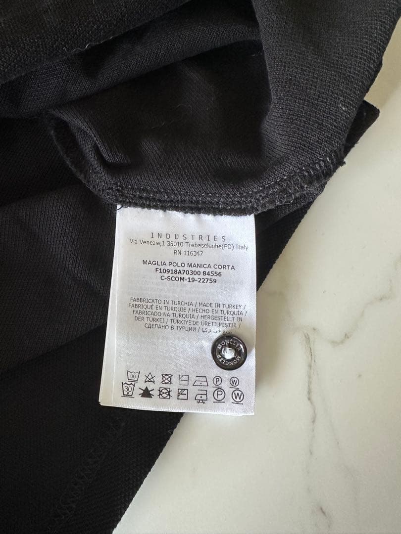 モンクレ　Moncler ブラック ポロシャツ メンズ　レディース　正規品