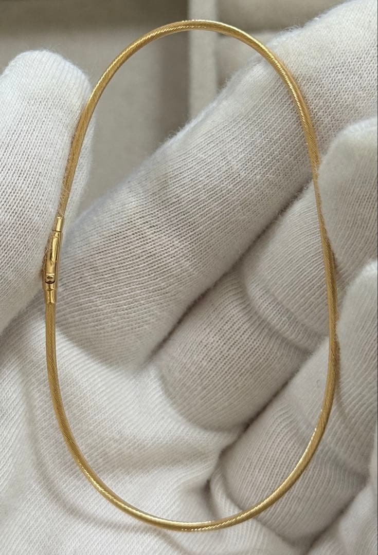 K18デザインバングル　ブレスレット　イエローゴールド　18金