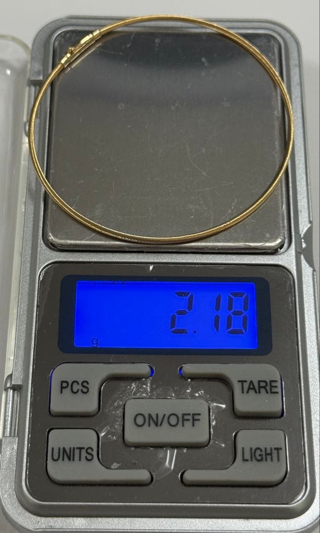 K18デザインバングル　ブレスレット　イエローゴールド　18金