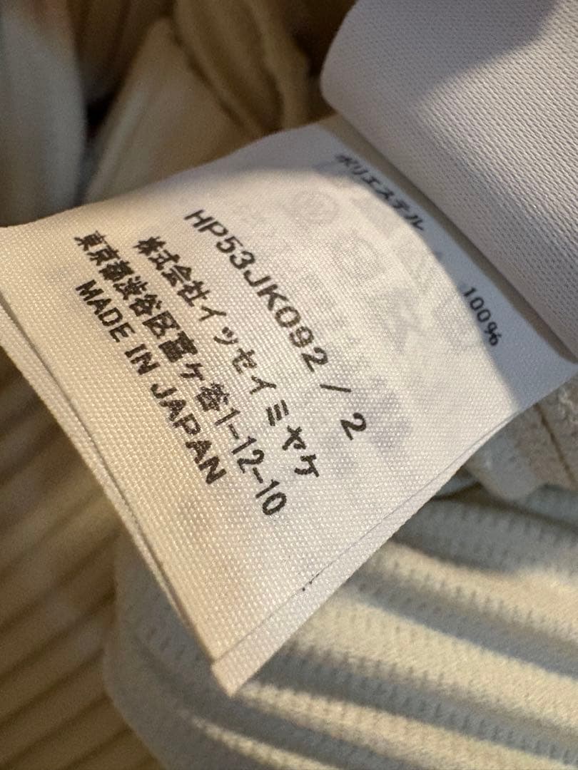 HOMME PLISSÉ ISSEY MIYAKE トップス