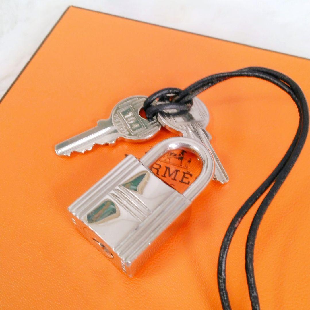 【美品】 HERMES エルメス　 カデナ　南京錠　鍵2ケ付き