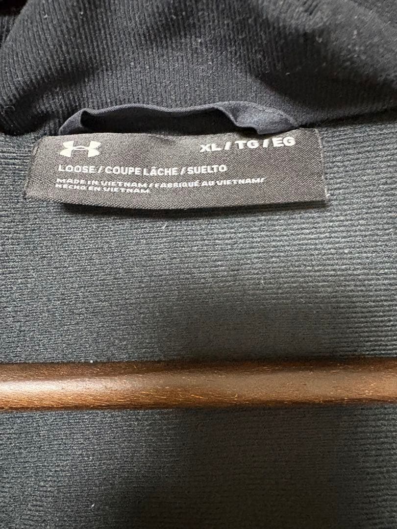 アンダーアーマー ロングベンチコート