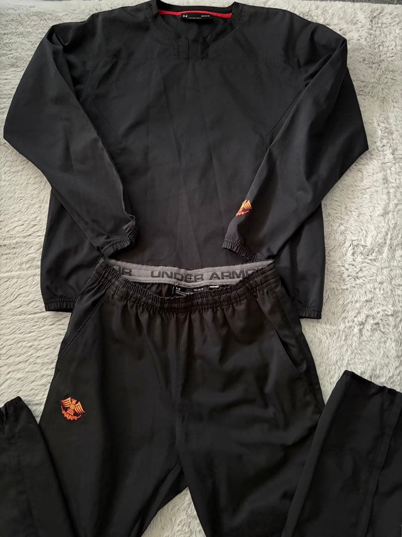 帝京大学ラグビーブラック ウォームアップウェア