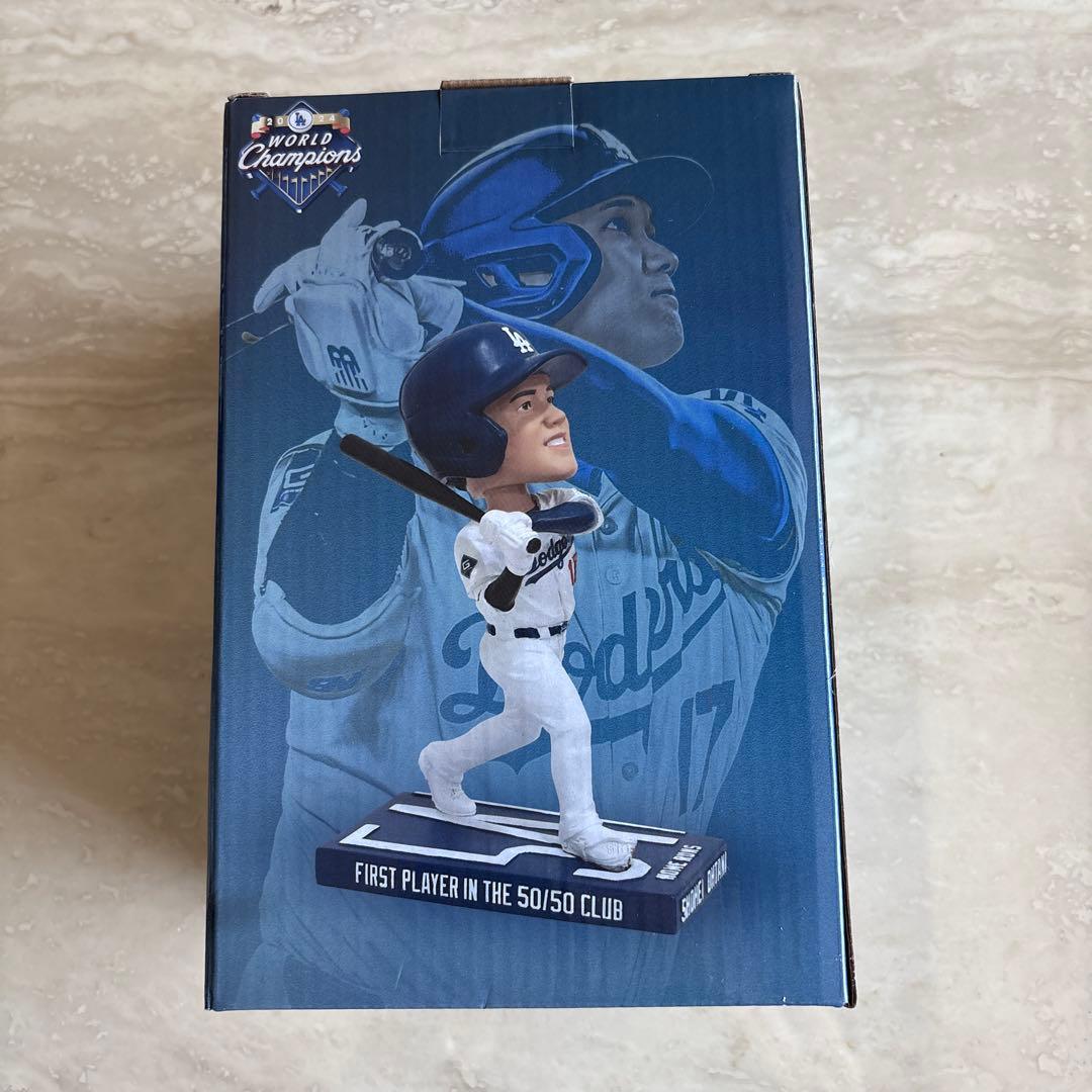 大谷翔平 ボブルヘッド 50/50クラブ記念8/27/2025 小冊子付き