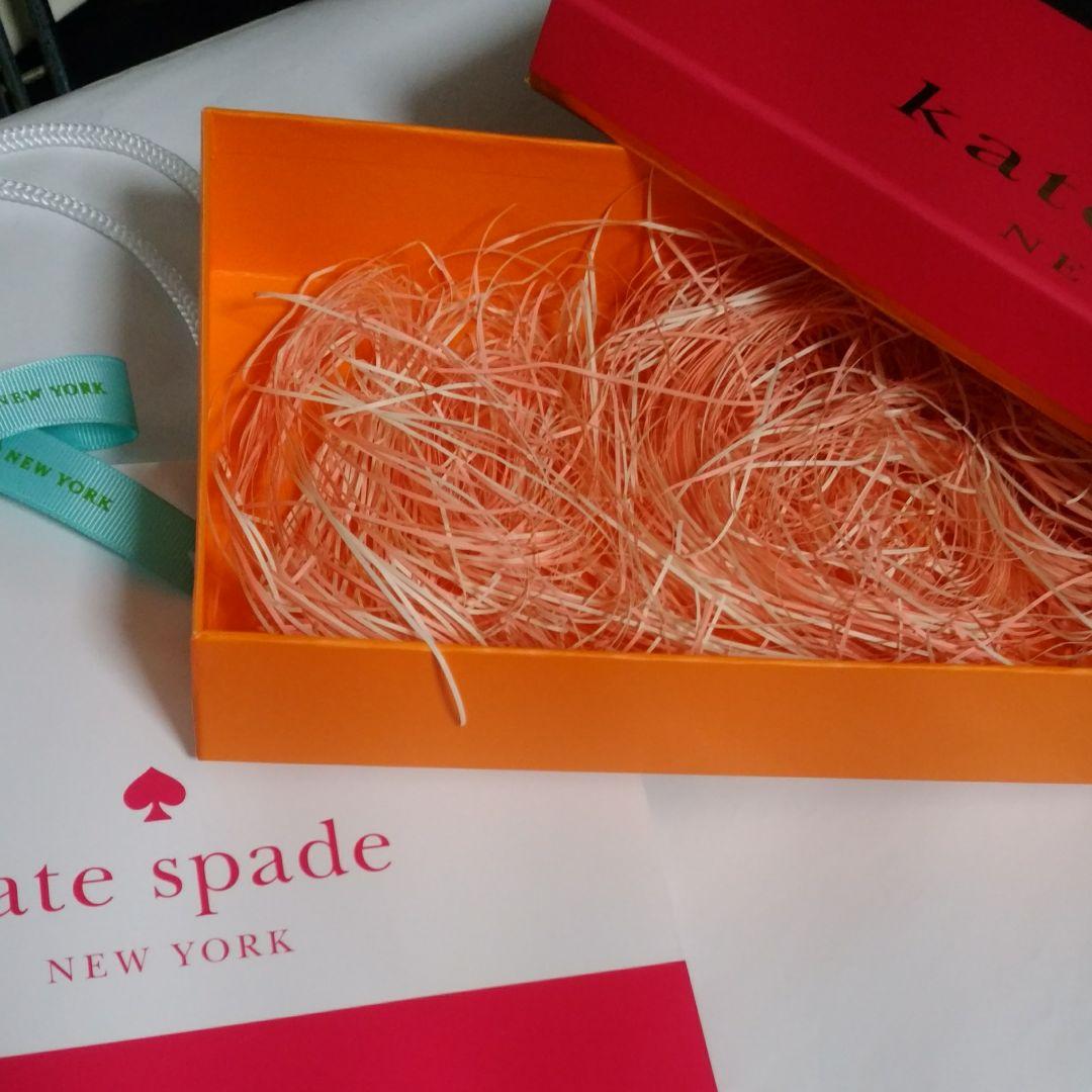 新品　ケイトスペード　長財布　プレゼント包装無し