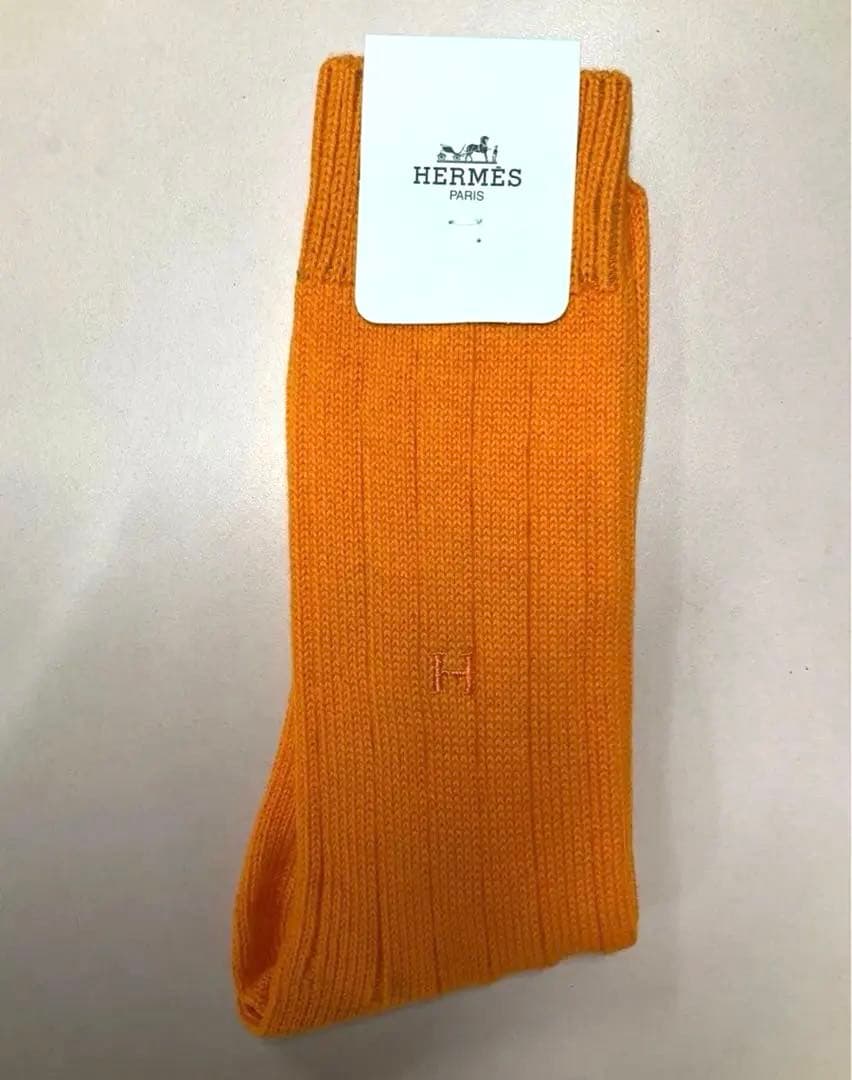 未使用品 HERMES オレンジ リブ編みソックス