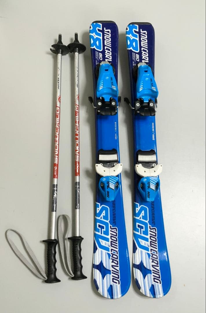 ジュニアスキー 4点セットCARVING 板80cm／ブーツ17cm