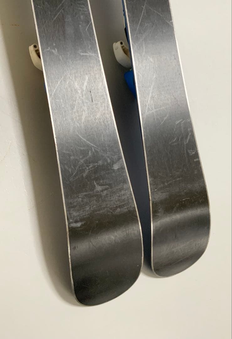 ジュニアスキー 4点セットCARVING 板80cm／ブーツ17cm