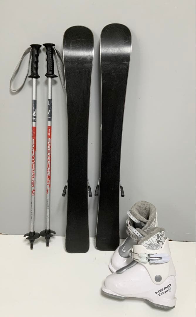 ジュニアスキー 4点セットCARVING 板80cm／ブーツ17cm