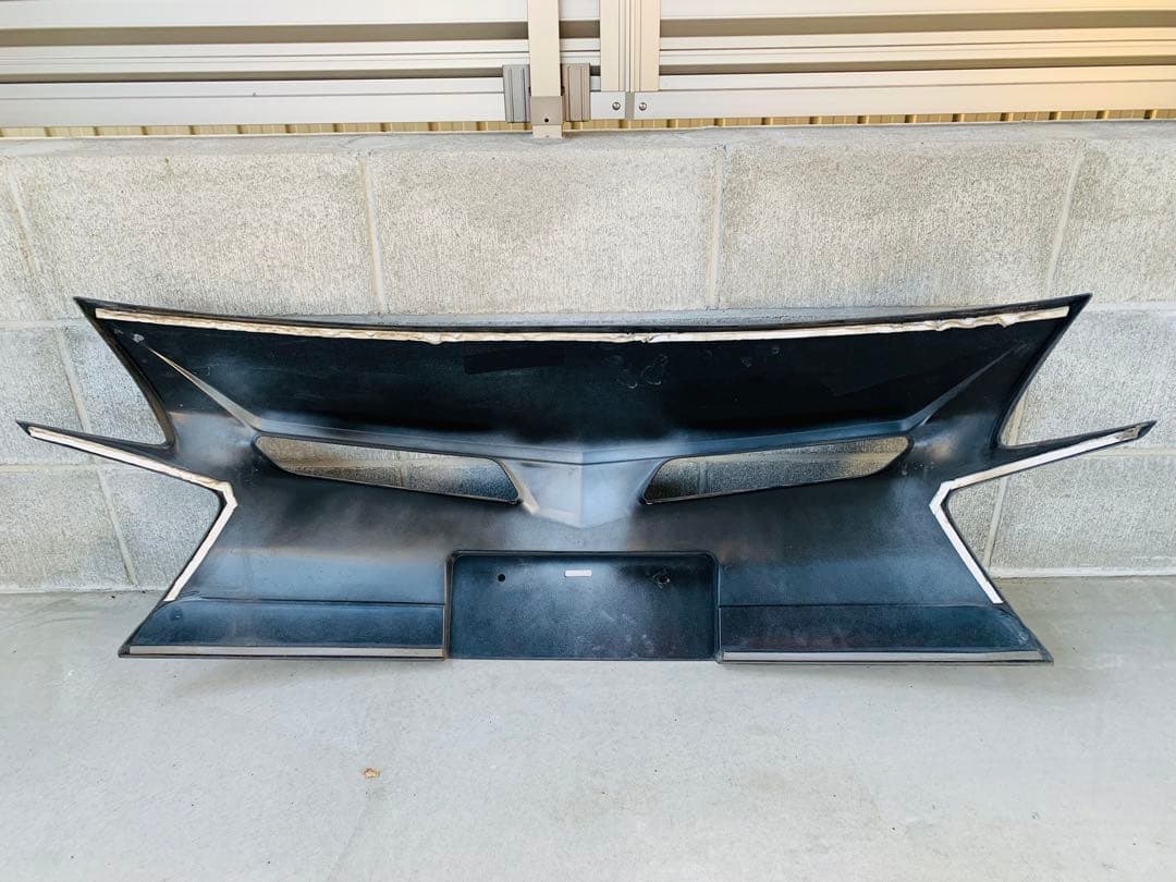 プリウス30 後期NOBLESSE マークレスグリルガーニッシュ