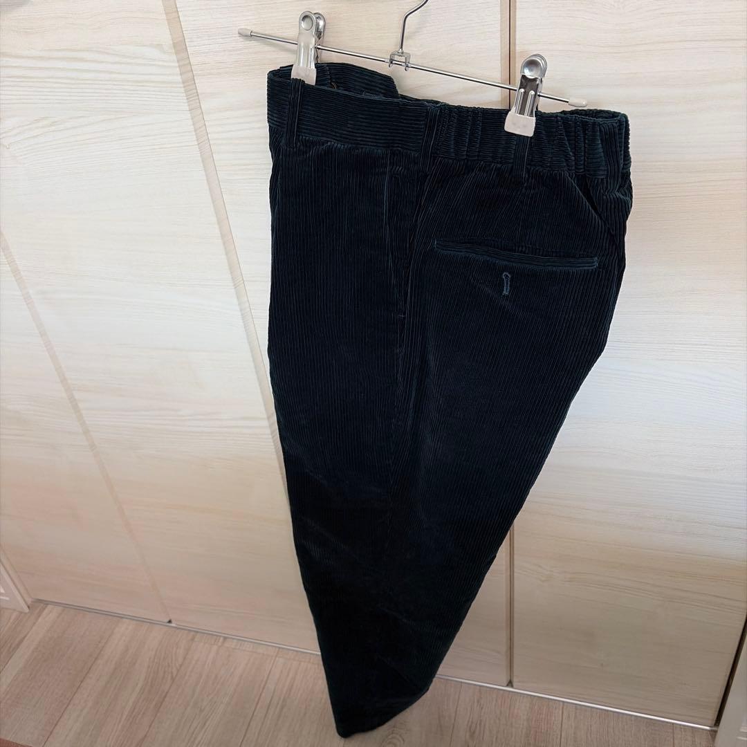 markaware コーデュロイパンツ ダークグリーン