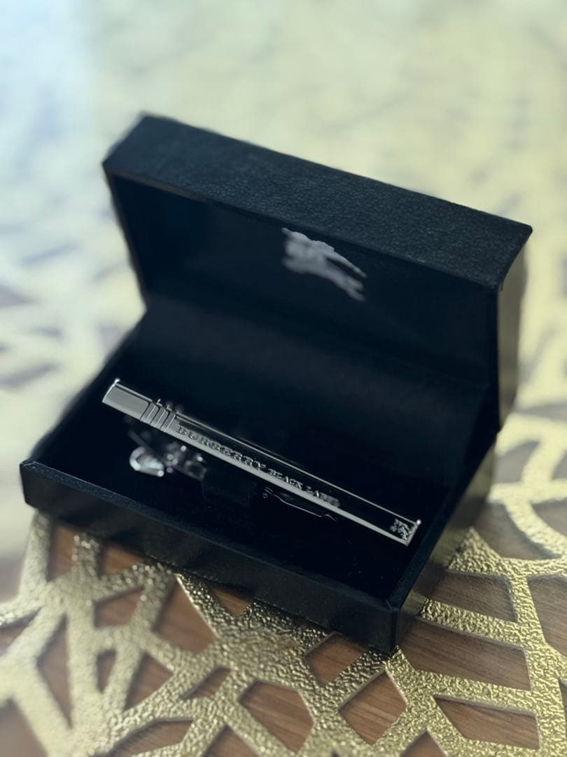 BURBERRY BLACK LABEL ネクタイピン