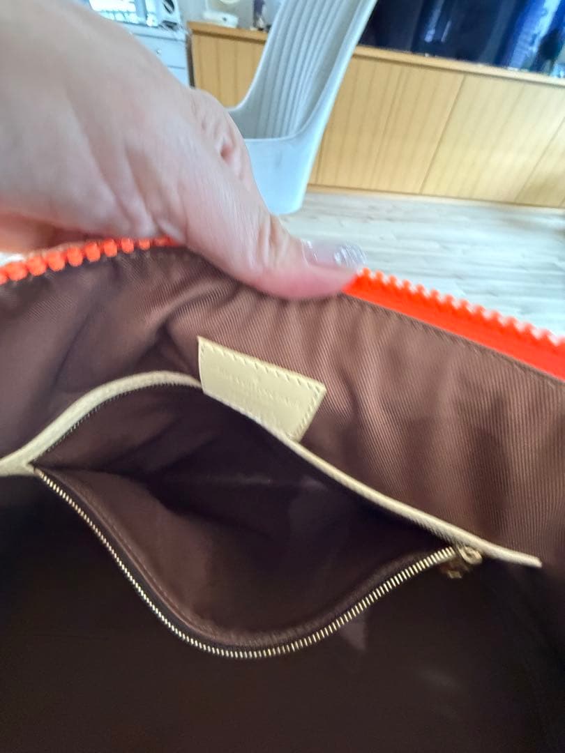 中古　ルイヴィトン キーポル バンドリエール50