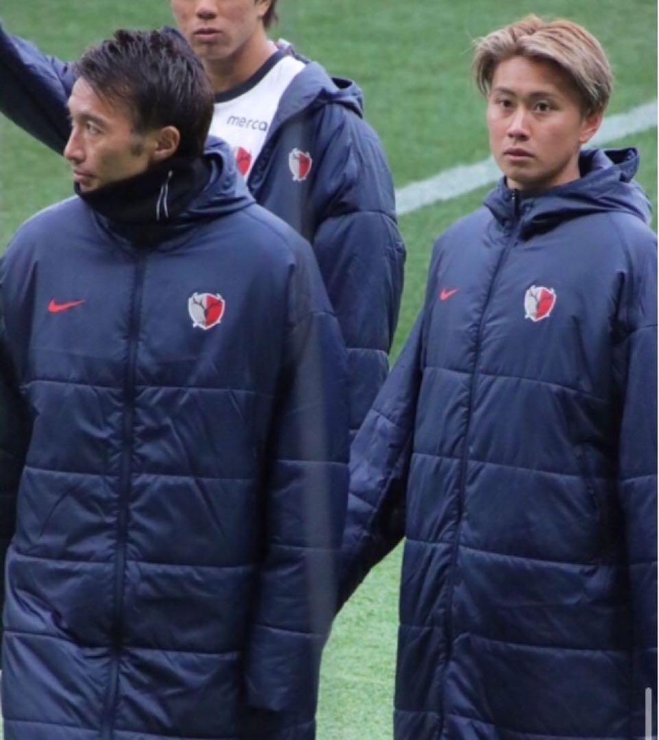 【選手/スタッフ絶賛着用中】鹿島アントラーズ　ダウンコート　選手支給品　新品②