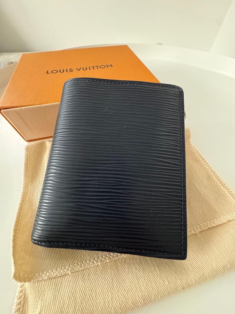 すーさん様分　ルイ・ヴィトン　二つ折財布　ダークネイビー