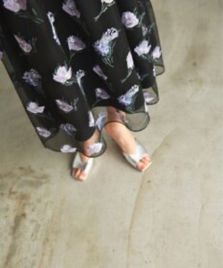 レトロフラワー刺繍ワンピース