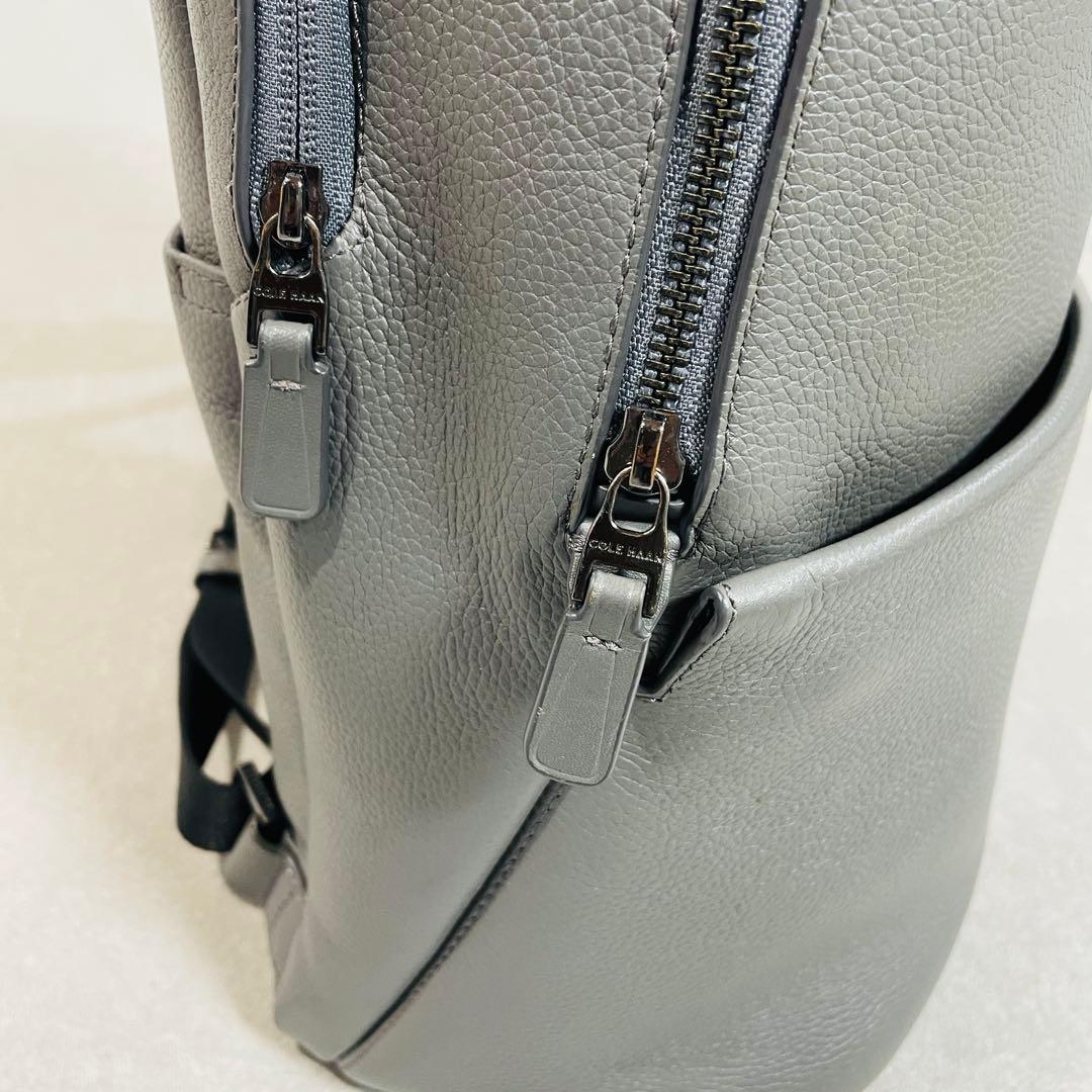 【美品!】COLE HAAN トライボロ バックパック グレー レザー