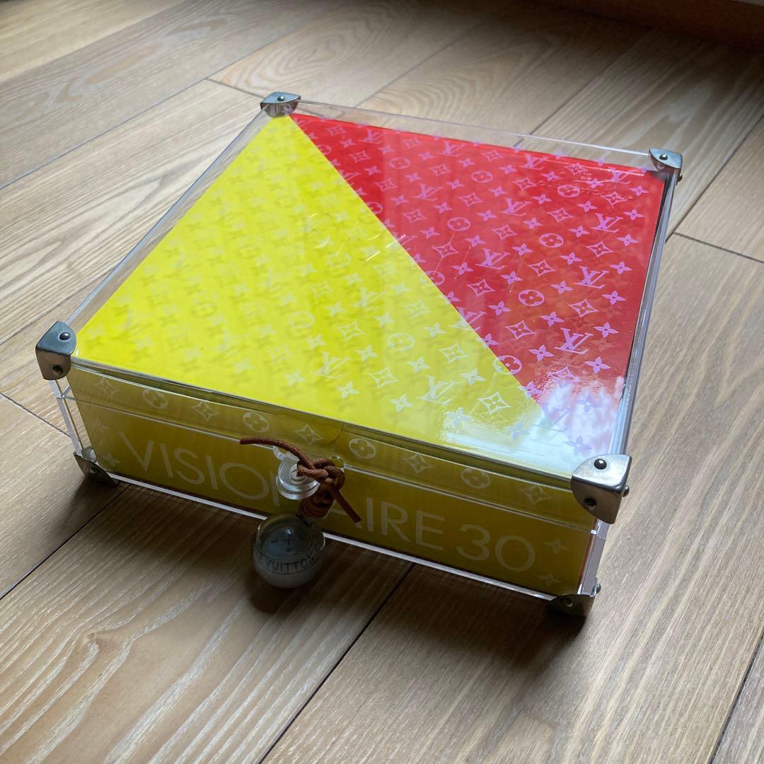 ヴィジョネア Visionaire 30 Spain