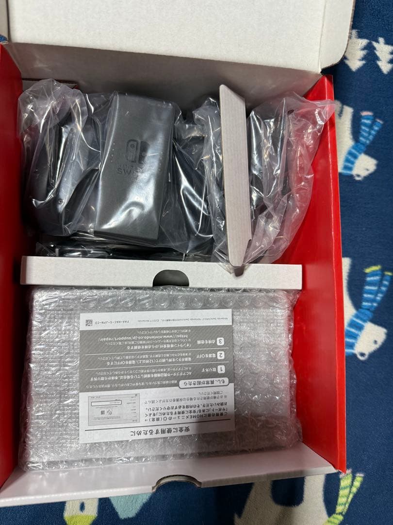 Nintendo Switch 本体 ネオンレッド/ネオンブルー　美品　完品