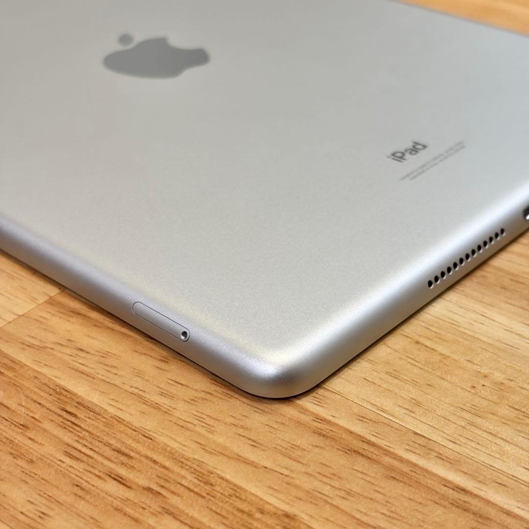 Apple iPad 第9世代 256GB SIMフリー 本体