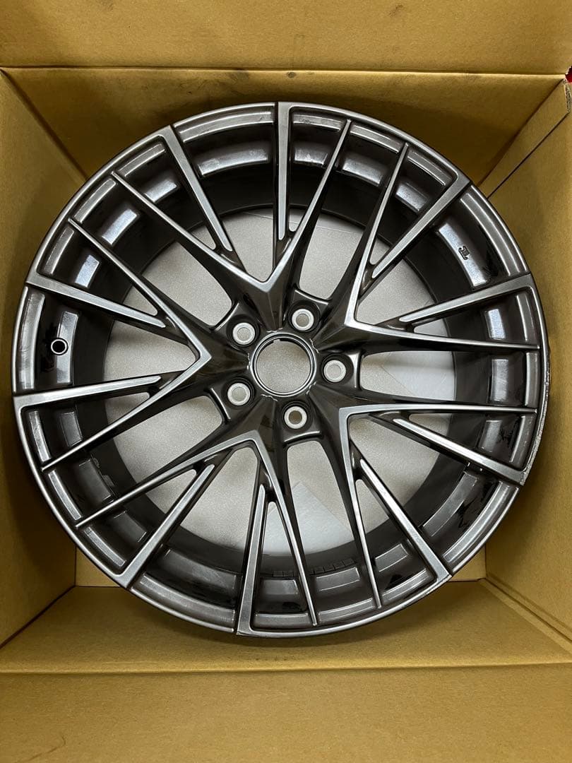 レクサスLBX 19インチ 純正アルミホイール中古一本