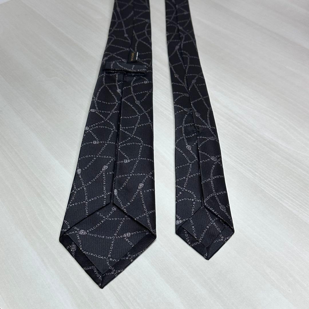 極美品☆ブルガリ☆ネクタイ☆箱付☆ブラック☆グレー☆黒系☆544