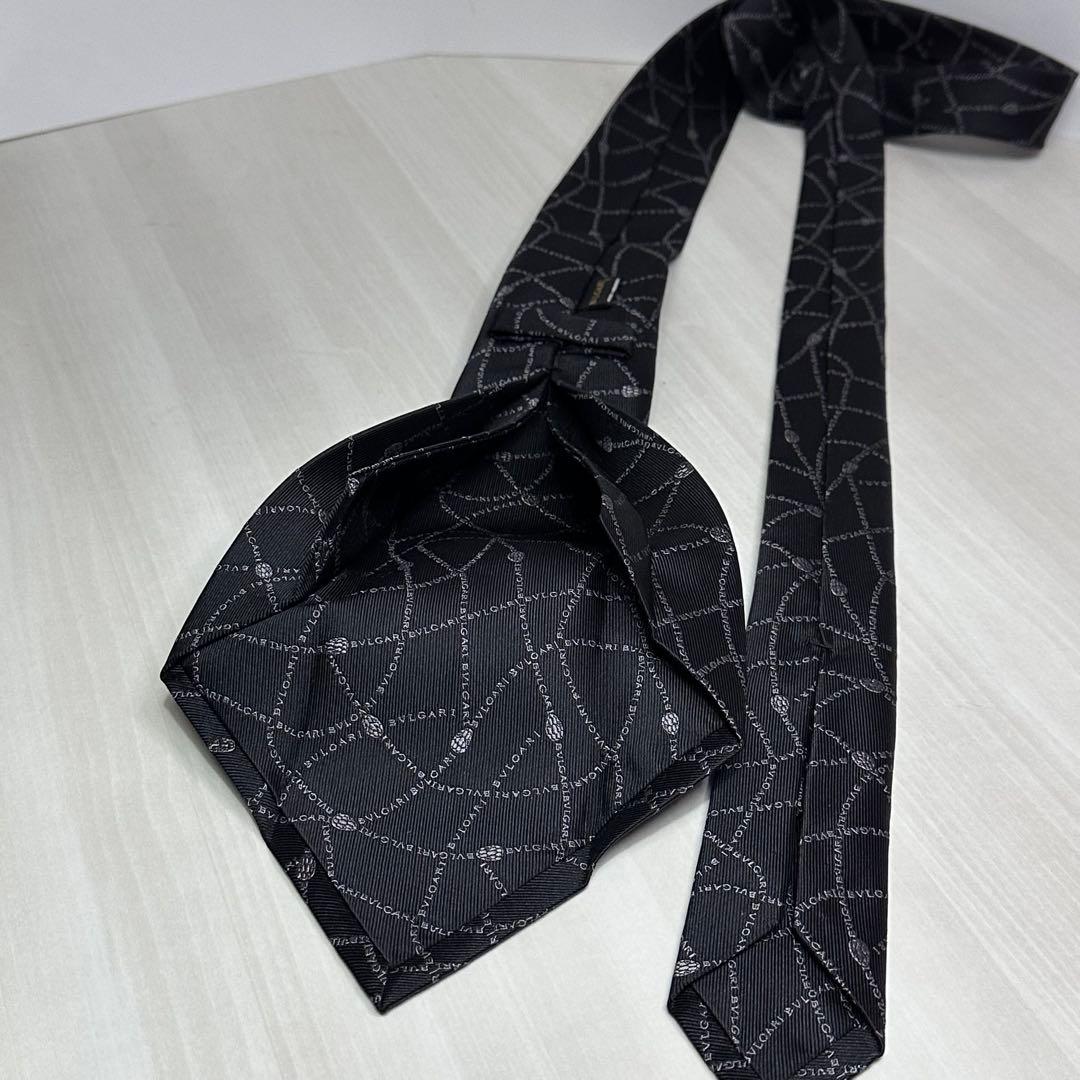 極美品☆ブルガリ☆ネクタイ☆箱付☆ブラック☆グレー☆黒系☆544