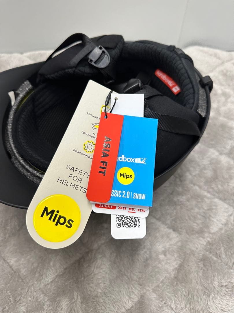 CLASSIC 2.0 MIPS ヘルメット ブラック