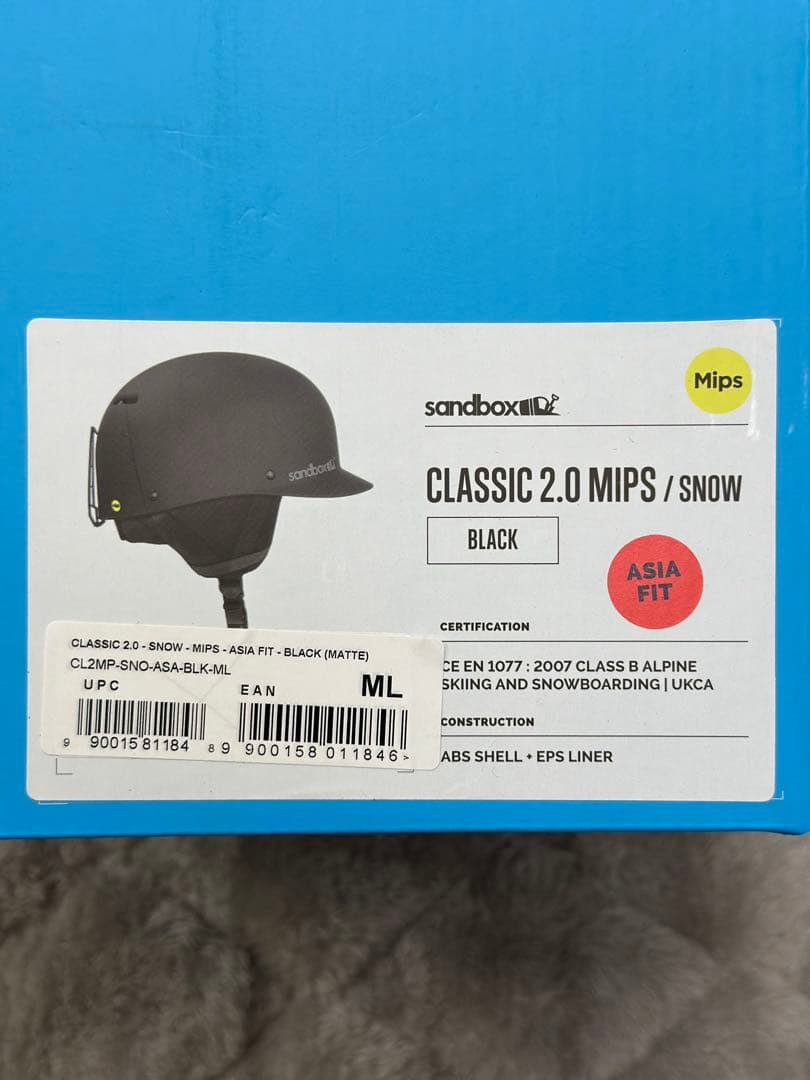 CLASSIC 2.0 MIPS ヘルメット ブラック