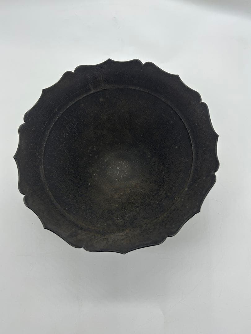 伊藤剛俊　黒陶　輪花鉢