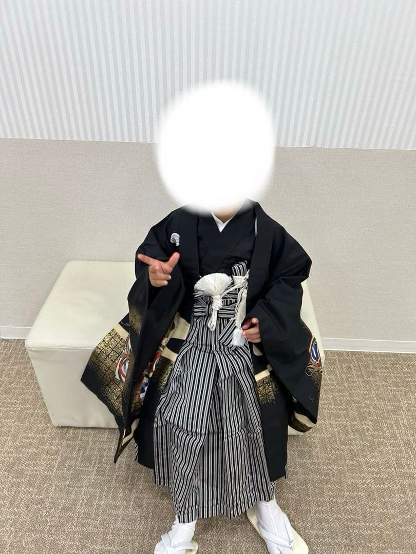 七五三 5歳 男の子 着物・袴セット 黒 かっこいい 富士山 兜 袴 七五三