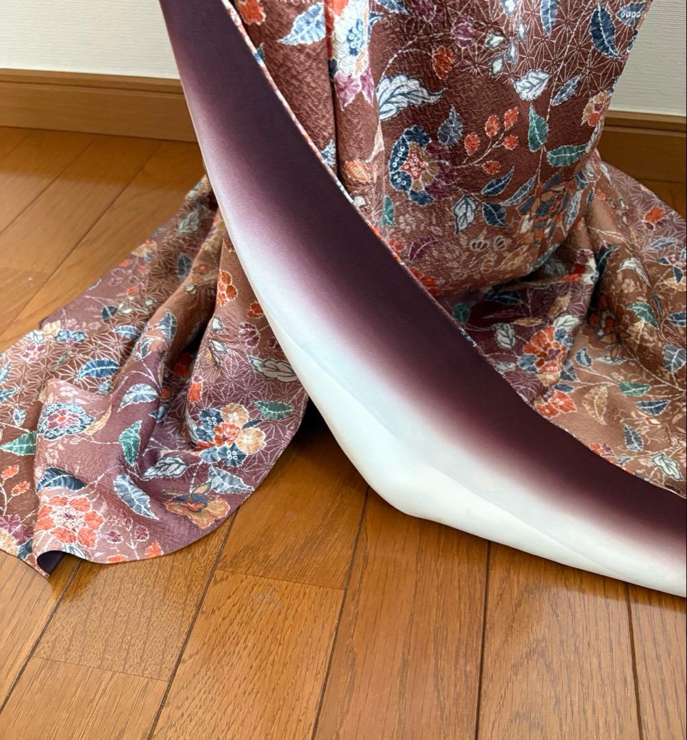 ❤️落ち着いた花文様　正絹縮緬小紋　超美品　新品畳紙付き