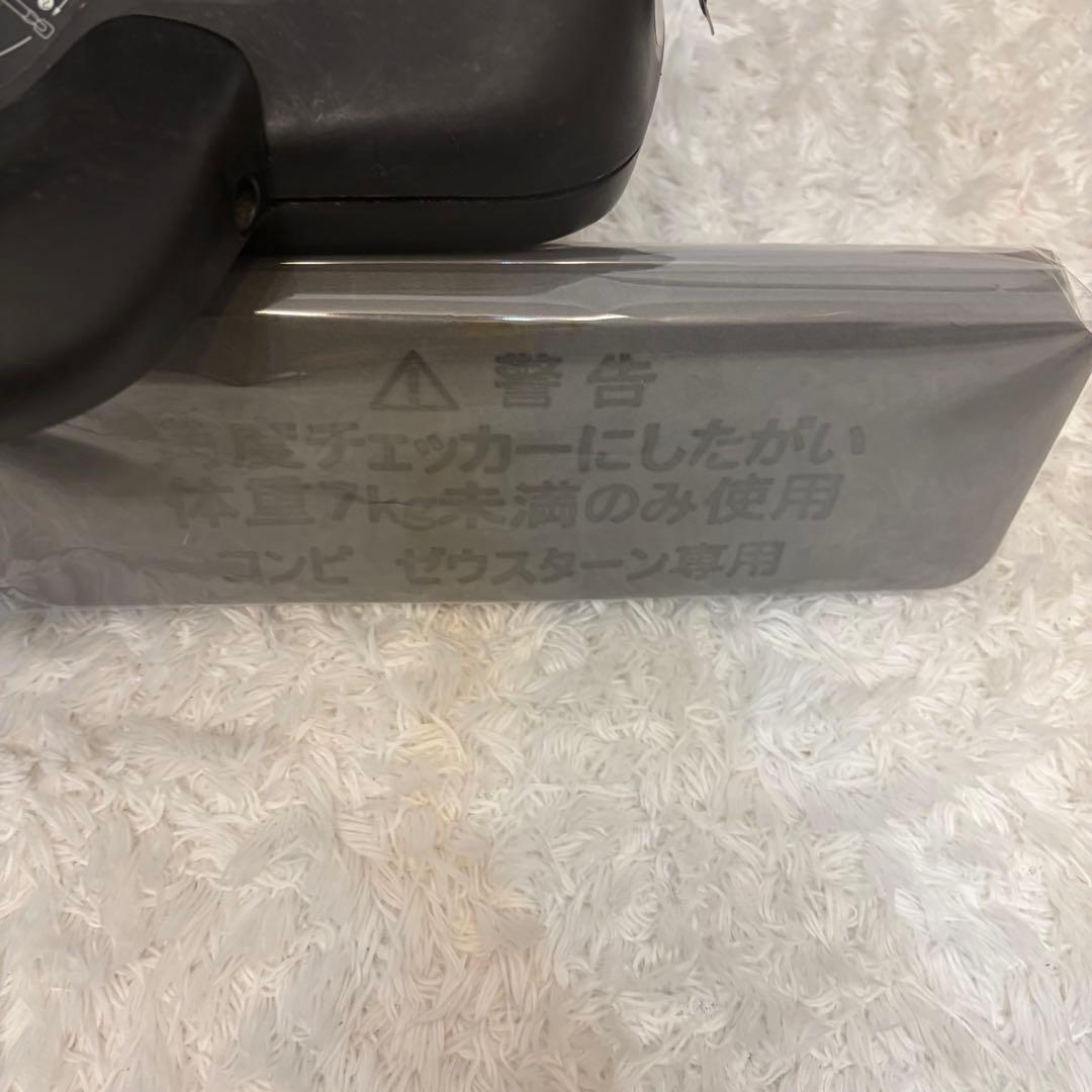 Combi コンビ ゼウスターン EG ZZ チャイルドシート　回転