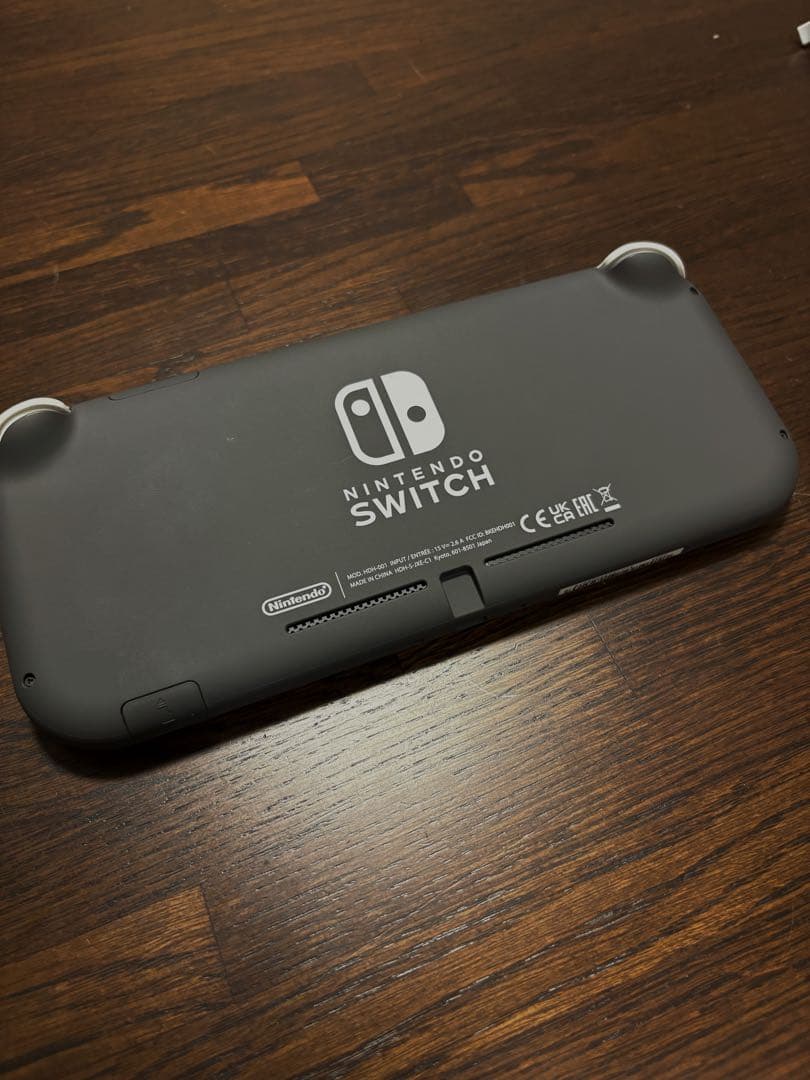【ほぼ新品】【SDカード付き】Nintendo switch Lite グレー
