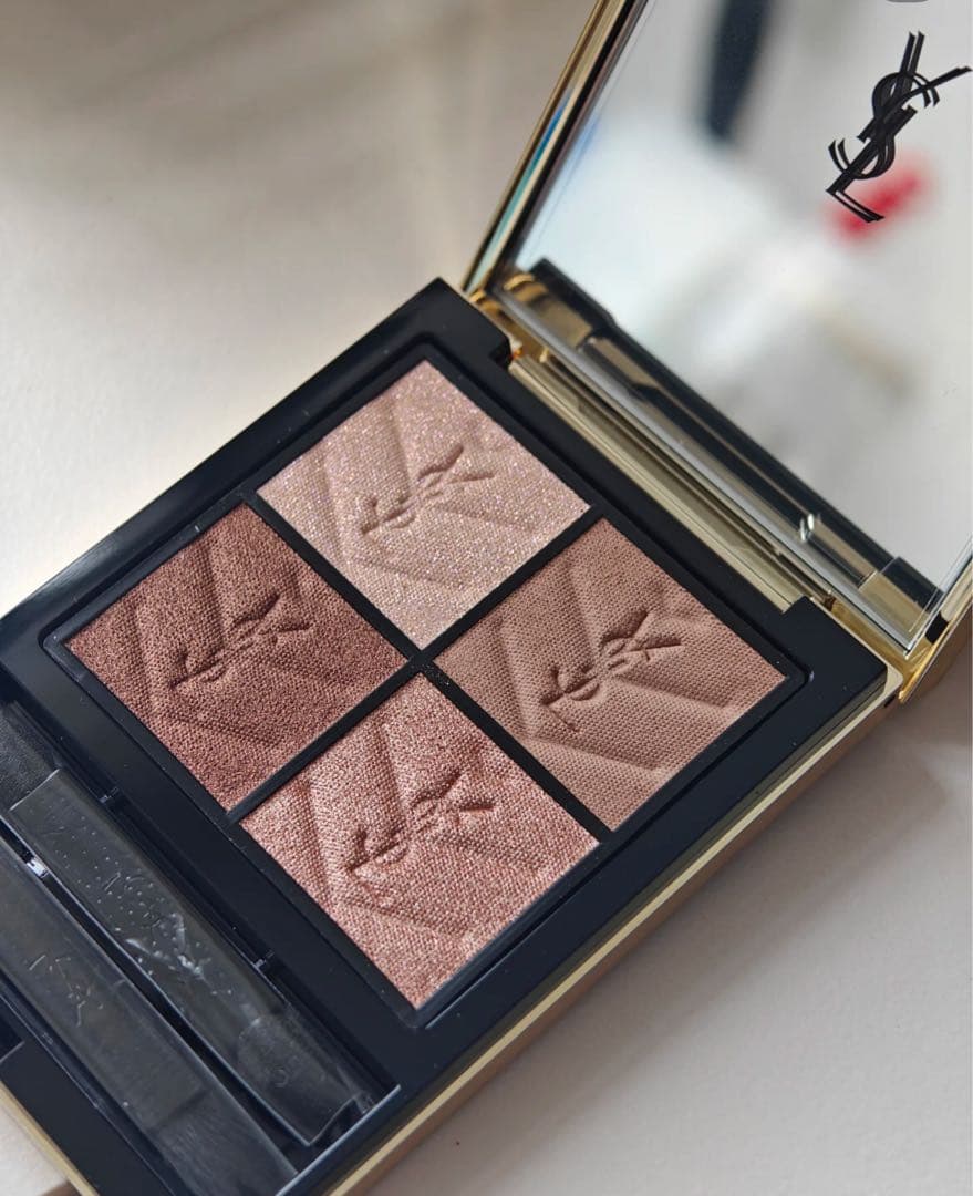 ラスト本日発送　新品　YSLイブサンローラン　クチュール ミニ クラッチ　025