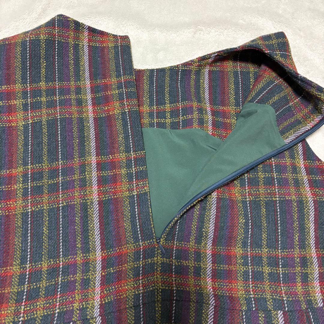 ホコモモラ　ジャンパースカート