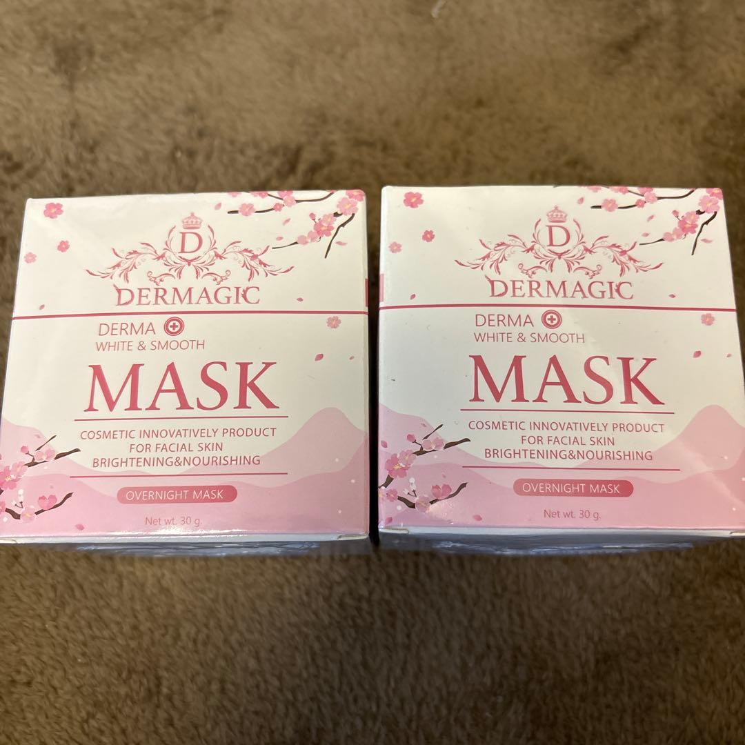 パック・フェイスマスク DERMAGIC DERMA WHITE & SMOOTH MASK