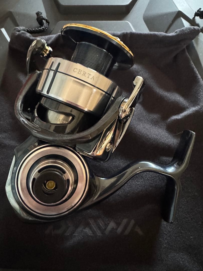 【美品】19 セルテート　LT5000D-XH フルベアリング