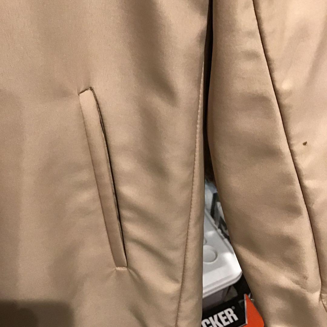 ひ*ん様 Louis Vuitton ベージュ トレンチコート