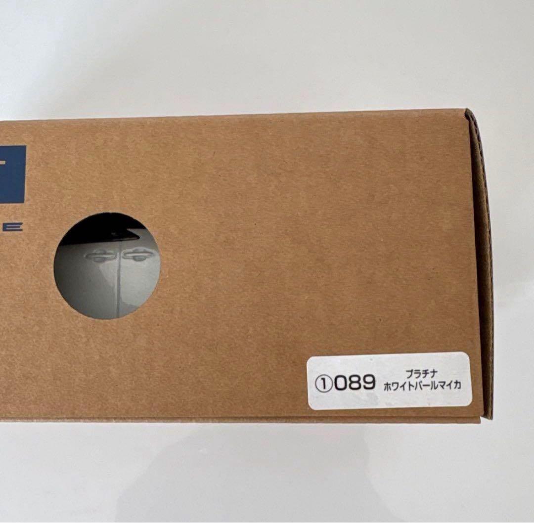 新型ヴェルファイア ミニカー カラーサンプル プラチナホワイトパール【非売品】