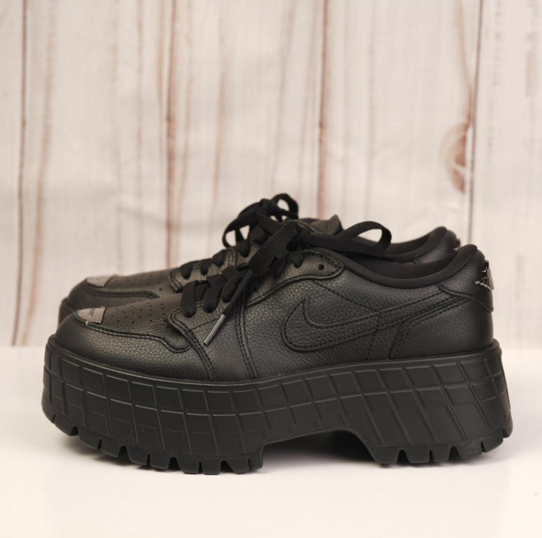 未使用同等品 NIKE JORDAN 1 BROOKLYN LOW 24.5cm