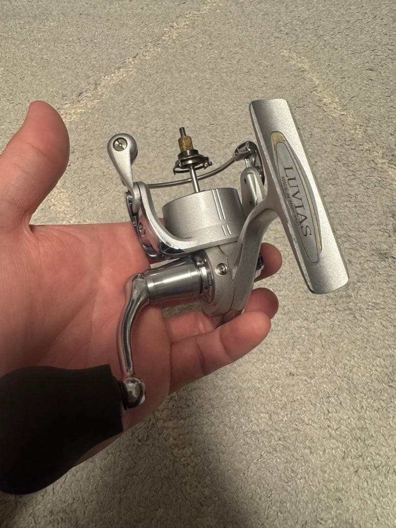 07LUVIAS スピニングリール 2506 2500スプール付き